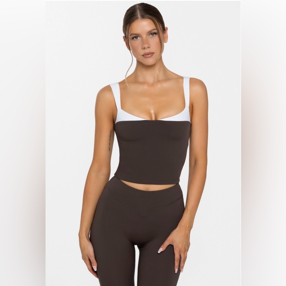 NWT Body Butter™ Contrast Tank